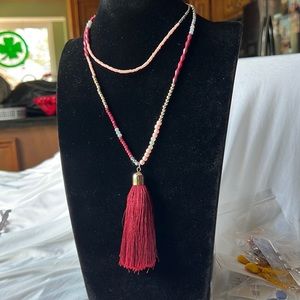 Costume Jewelry Bead & Tassel Necklace 17”